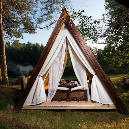 Sandfallet Glamping Лахолм Екстериор снимка
