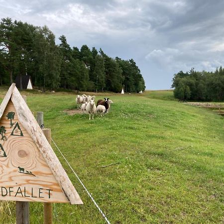Sandfallet Glamping Лахолм Екстериор снимка